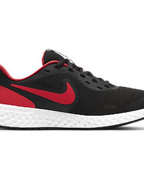 Červené tenisky Nike