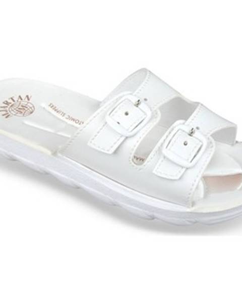 Biele topánky Mjartan