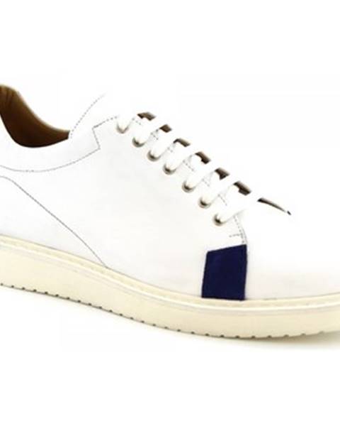 Biele tenisky Leonardo Shoes