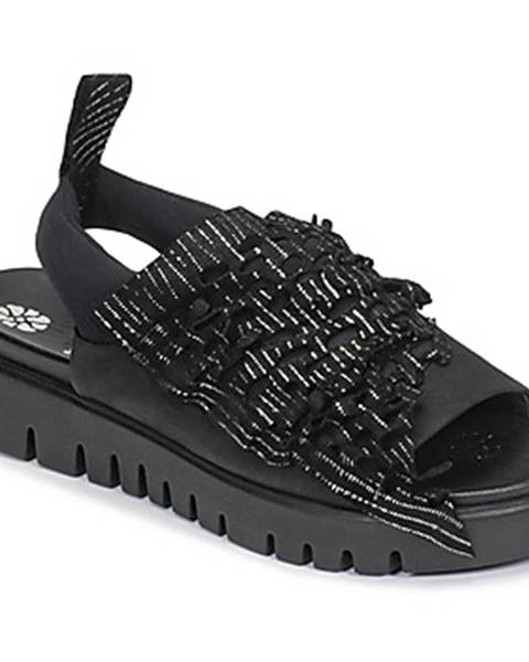 Čierne sandále Papucei